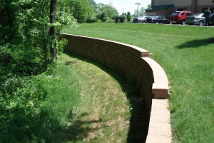 Commercial-Hardscaping